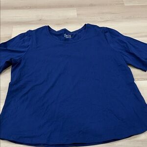 Women's Short Sleeve Crewneck Top Dark Blue. Size XL